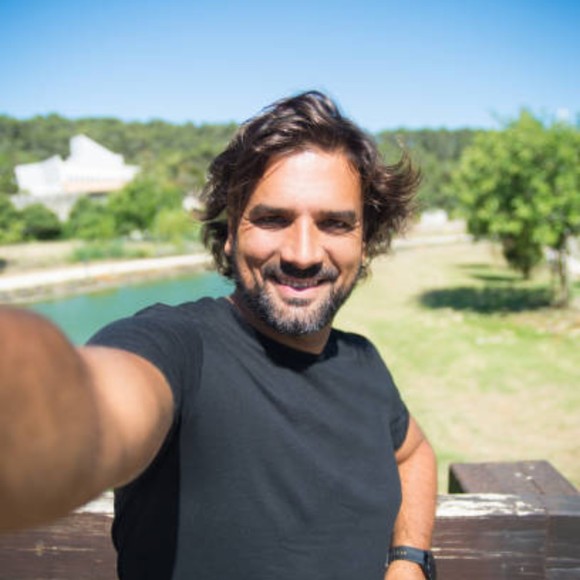 Meet your Posher, Frank - Picture 1 of 1